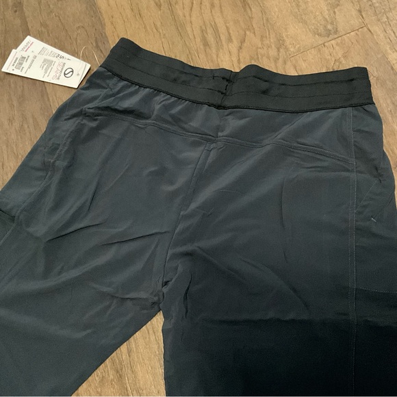 NWT Jetset Woven Pants Navy Gym Workout Pants - Picture 5 of 6